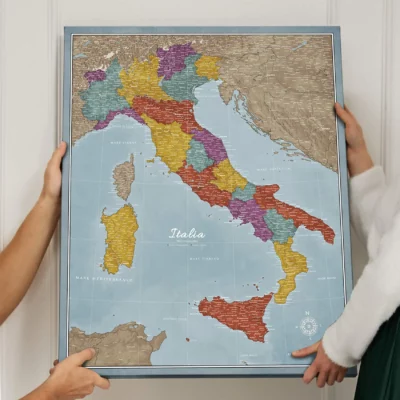 Mapa Korkowa Włoch z pinezkami Blue Multicolor