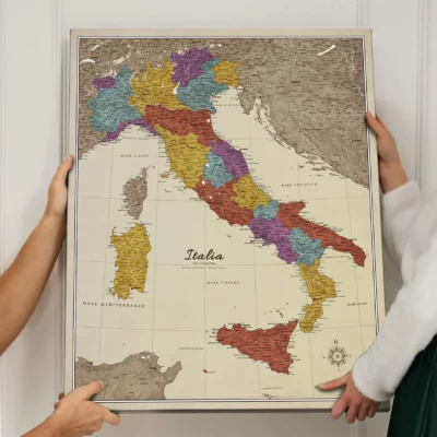 Mapa Korkowa Włoch z pinezkami Cream Multicolor