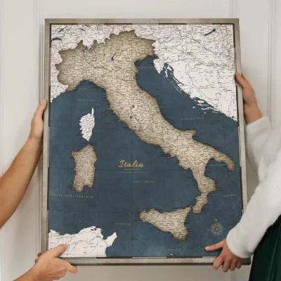 Mapa Korkowa Włoch z pinezkami Garnet Glacier