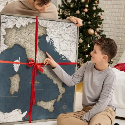 Mapa Korkowa Włoch z pinezkami Garnet Glacier