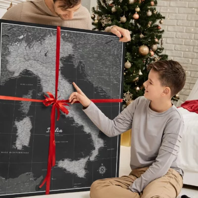 Mapa Korkowa Włoch z pinezkami Black And Silver Moon